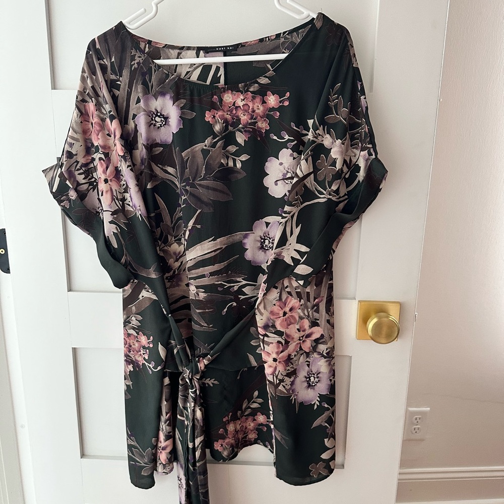 Floral Blouse with tie